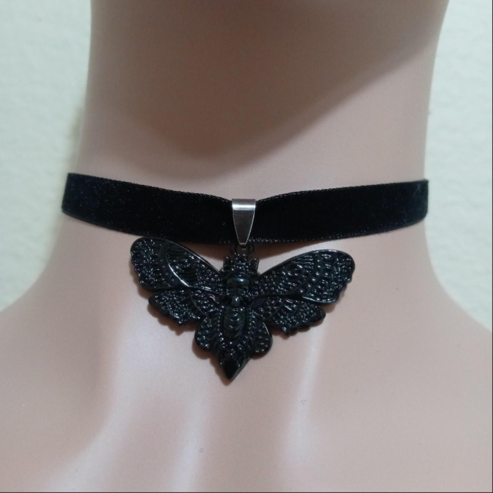Elegant Black Butterfly Moth Choker Necklace